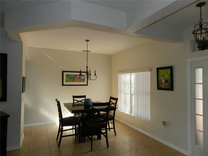 Image No.16-4 Bed House for sale