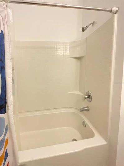 Image No.29-3 Bed Townhouse for sale