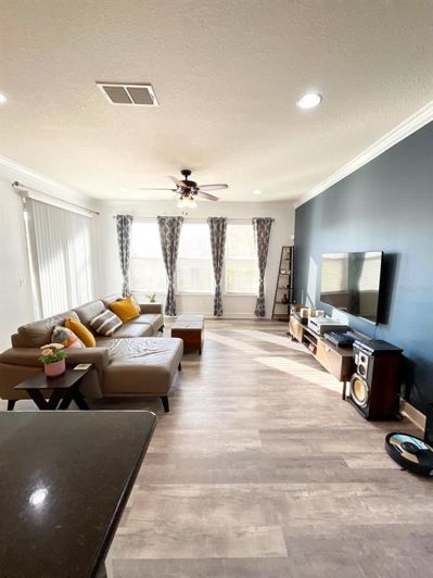 Image No.5-3 Bed Townhouse for sale