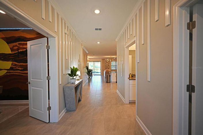 Image No.16-8 Bed House for sale