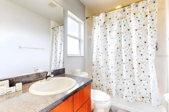 Image No.14-5 Bed House for sale