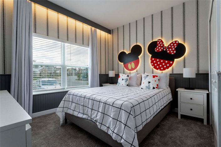 Image No.23-5 Bed Townhouse for sale