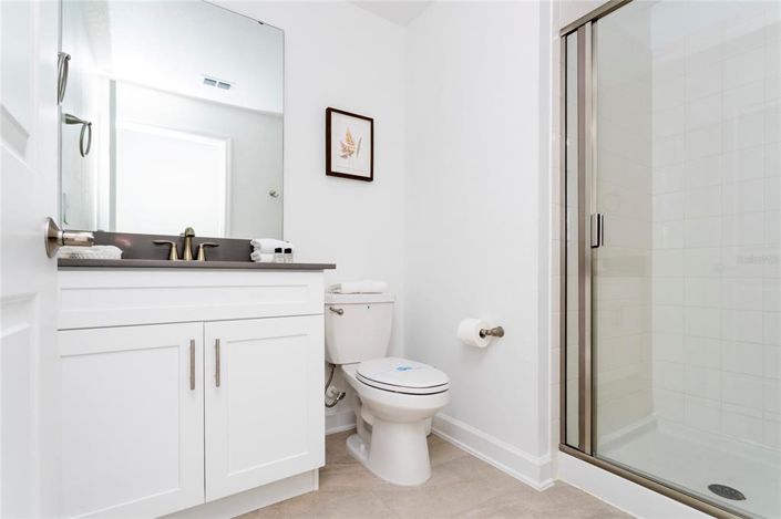 Image No.40-5 Bed Townhouse for sale