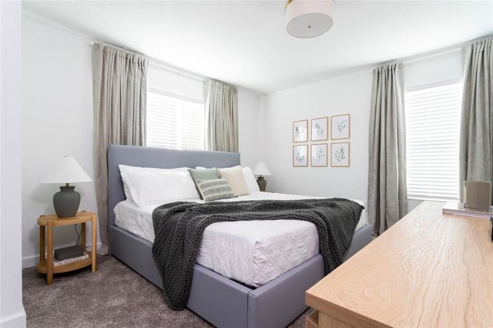 Image No.51-5 Bed Townhouse for sale