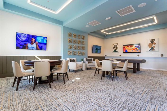 Image No.56-5 Bed Townhouse for sale