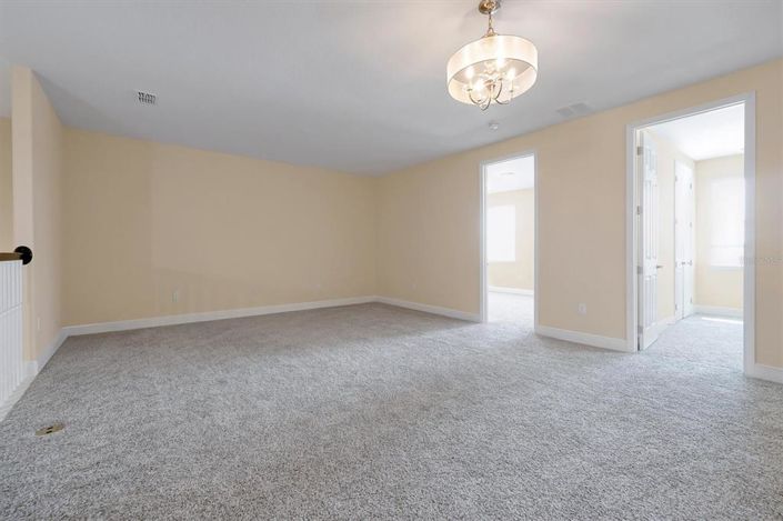 Image No.30-5 Bed House for sale