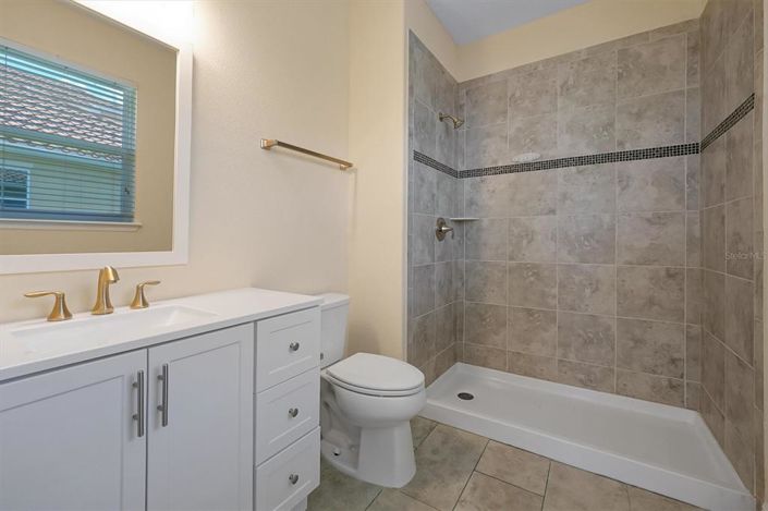 Image No.39-5 Bed House for sale