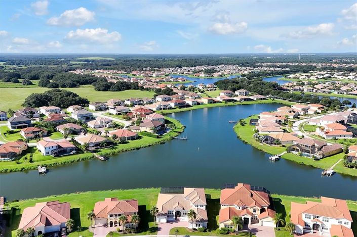 Image No.51-5 Bed House for sale