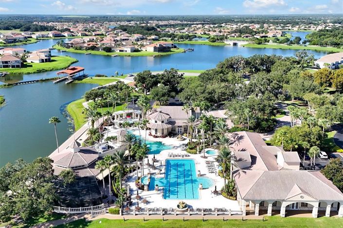 Image No.52-5 Bed House for sale