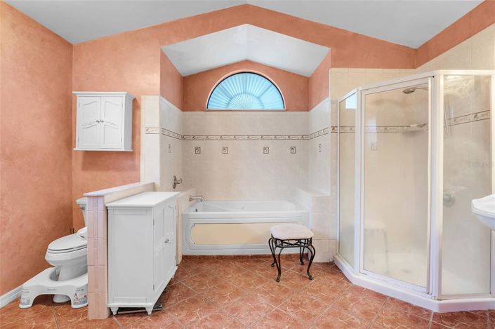 Image No.14-4 Bed House for sale