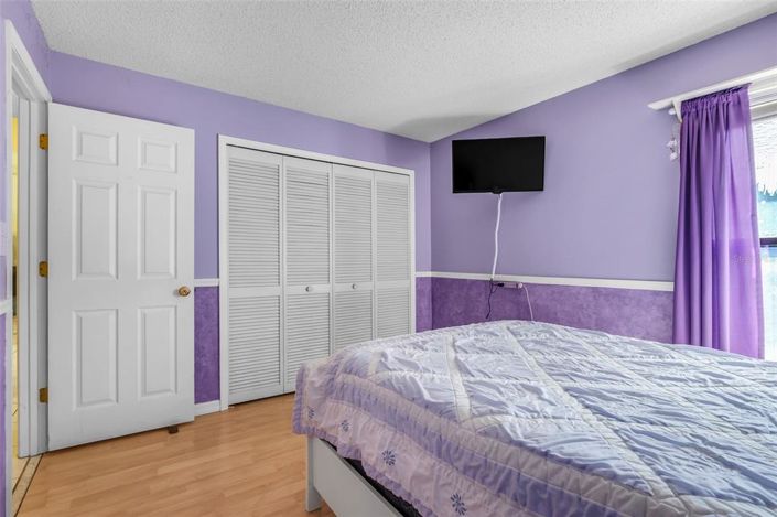 Image No.16-4 Bed House for sale