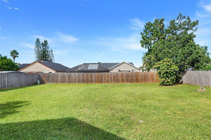 Image No.27-4 Bed House for sale