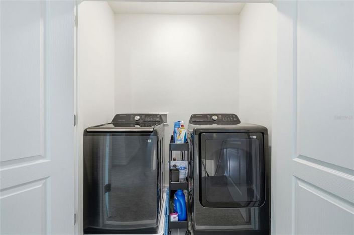 Image No.30-3 Bed Townhouse for sale