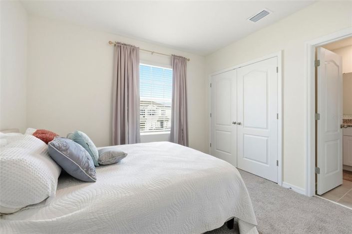 Image No.31-3 Bed Townhouse for sale