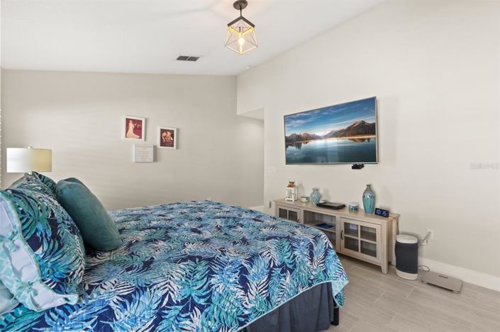 Image No.14-4 Bed House for sale