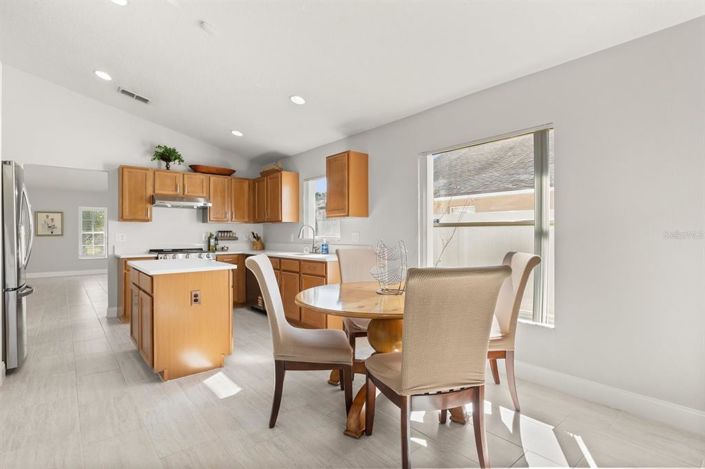 Image No.9-4 Bed House for sale