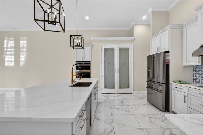 Image No.22-5 Bed House for sale