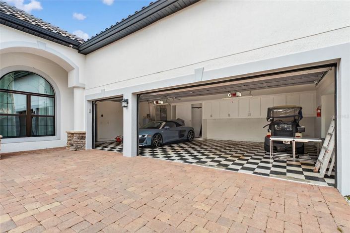 Image No.47-5 Bed House for sale