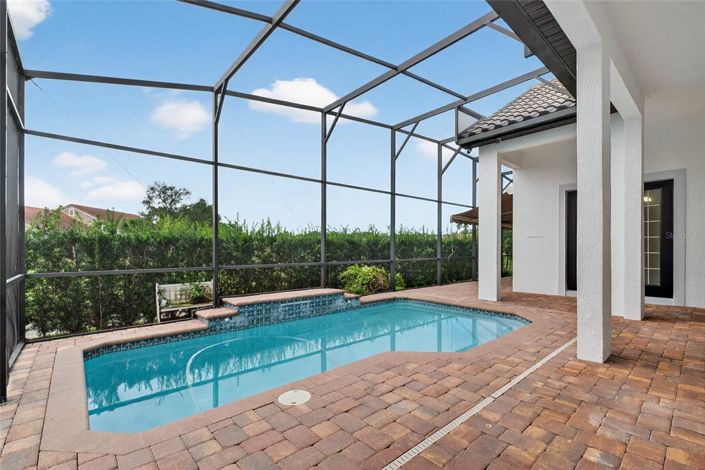 Image No.50-5 Bed House for sale