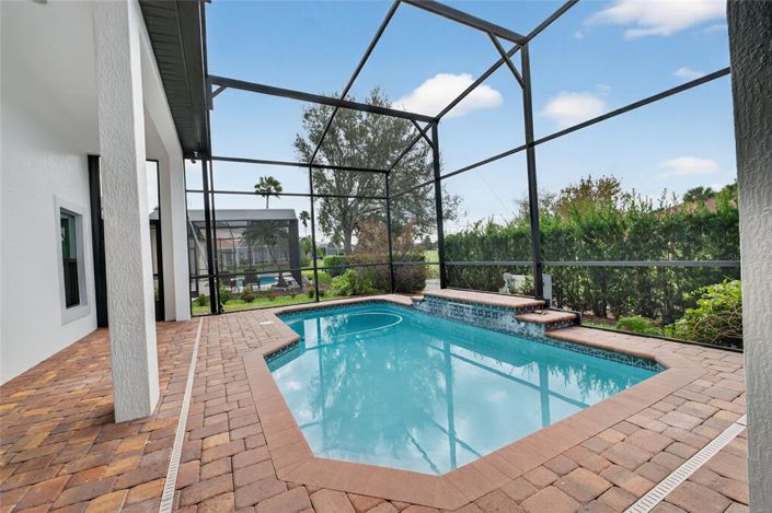 Image No.52-5 Bed House for sale