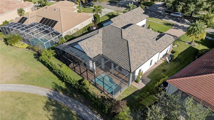 Image No.9-5 Bed House for sale