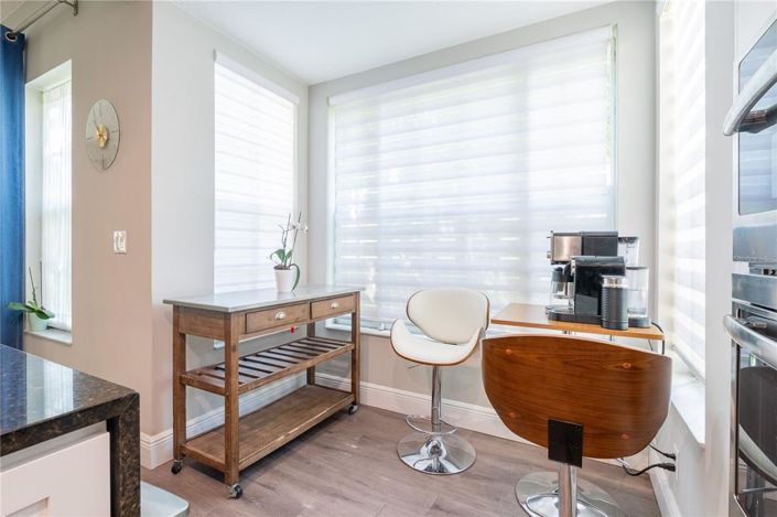 Image No.16-3 Bed Apartment for sale