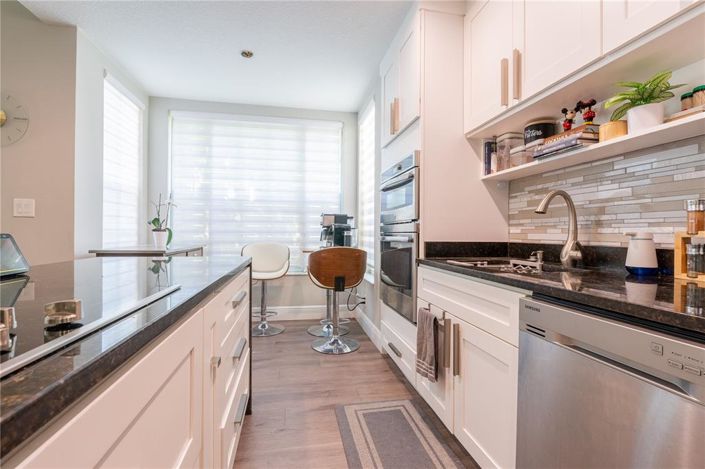 Image No.18-3 Bed Apartment for sale