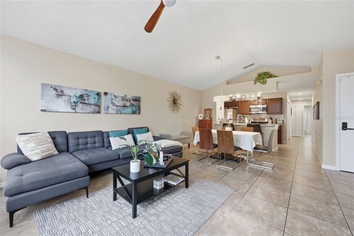 Image No.10-Appartement de 3 chambres à vendre à Saint John