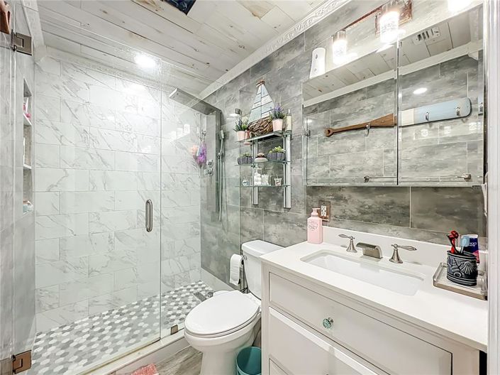 Image No.32-3 Bed House for sale