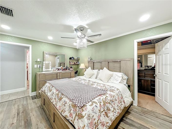 Image No.36-3 Bed House for sale