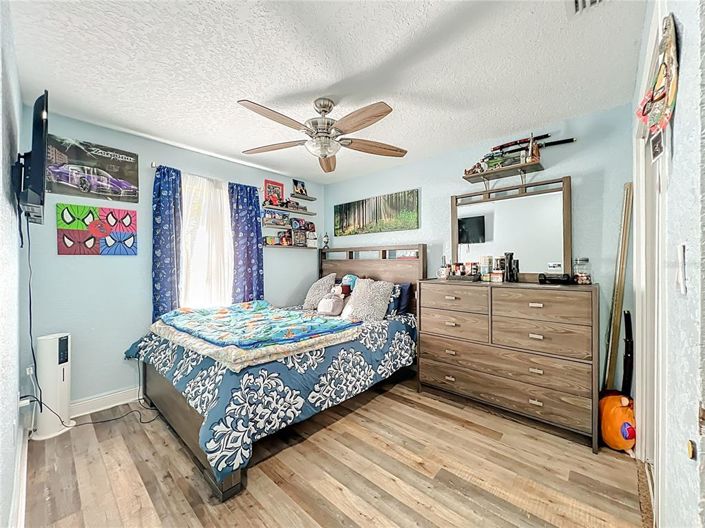 Image No.42-3 Bed House for sale