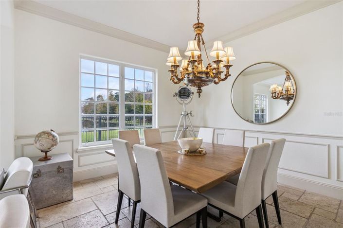 Image No.12-6 Bed House for sale