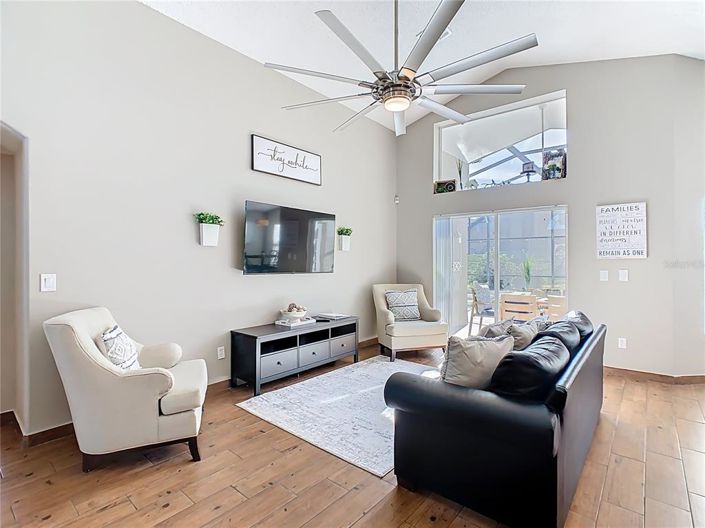 Image No.10-4 Bed House for sale