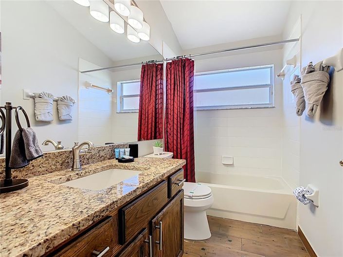 Image No.36-4 Bed House for sale