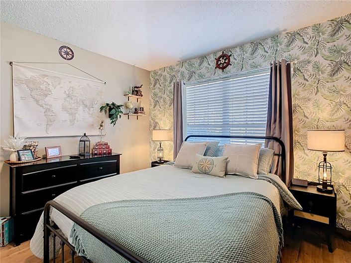 Image No.42-4 Bed House for sale