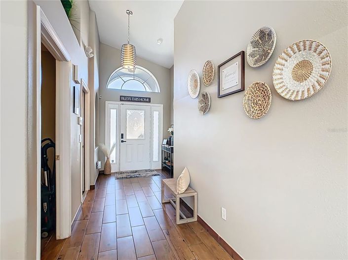 Image No.5-4 Bed House for sale