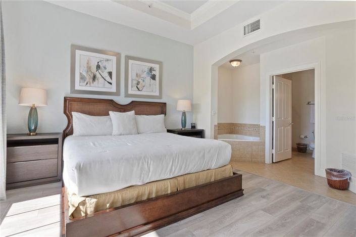 Image No.19-3 Bed Apartment for sale