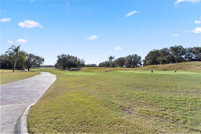 Image No.41-3 Bed Apartment for sale