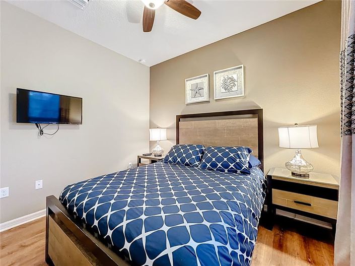 Image No.17-8 Bed House for sale