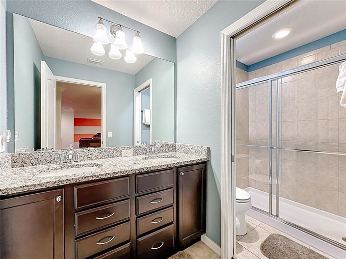 Image No.37-8 Bed House for sale