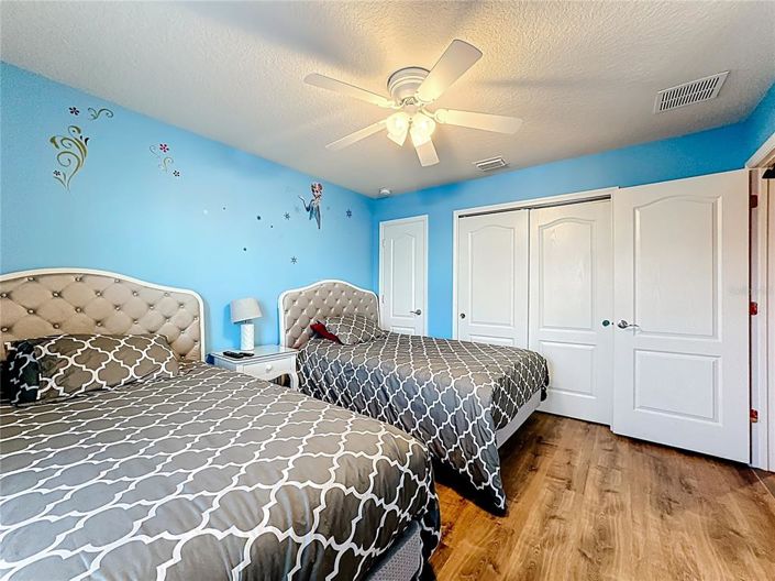 Image No.39-8 Bed House for sale