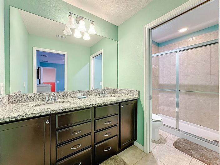 Image No.49-8 Bed House for sale