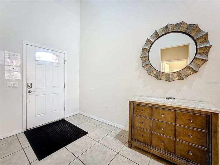 Image No.5-8 Bed House for sale