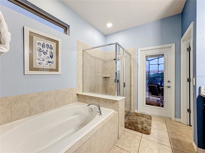 Image No.55-8 Bed House for sale