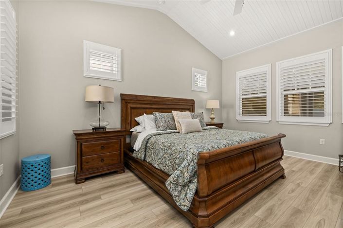 Image No.34-7 Bed House for sale