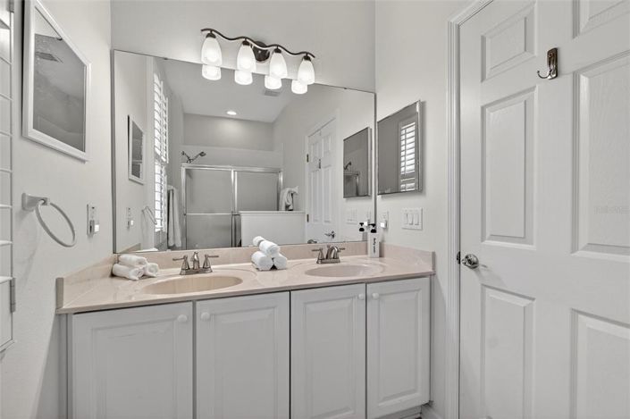 Image No.45-3 Bed Townhouse for sale