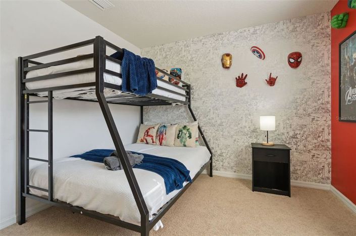 Image No.27-5 Bed Townhouse for sale