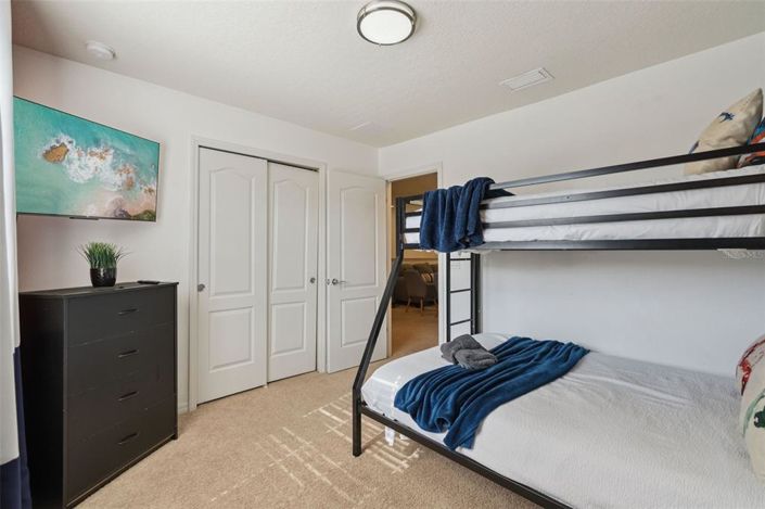 Image No.28-5 Bed Townhouse for sale