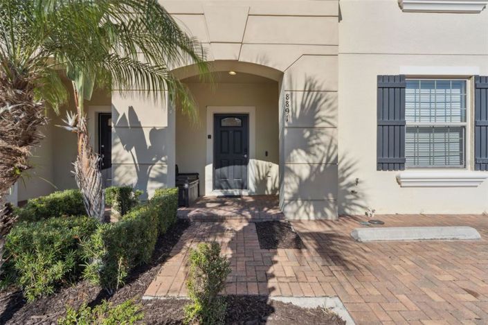 Image No.3-5 Bed Townhouse for sale