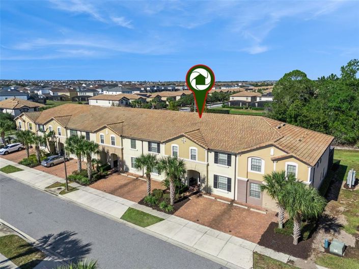 Image No.43-5 Bed Townhouse for sale